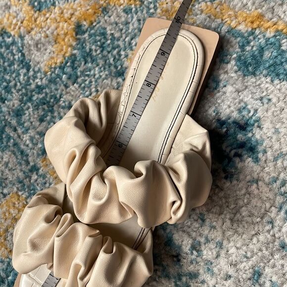 Sam Edelman Circus Iggy Cream Scrunchie Slide Sandals 6.5 - Picture 7 of 7